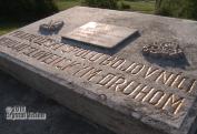 PAMATNIK PARTIZANOM STRECNO (12)
